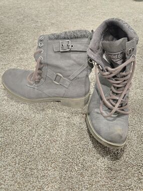 Rocket Dog Gray Lace-Up Buckle Combat Boots